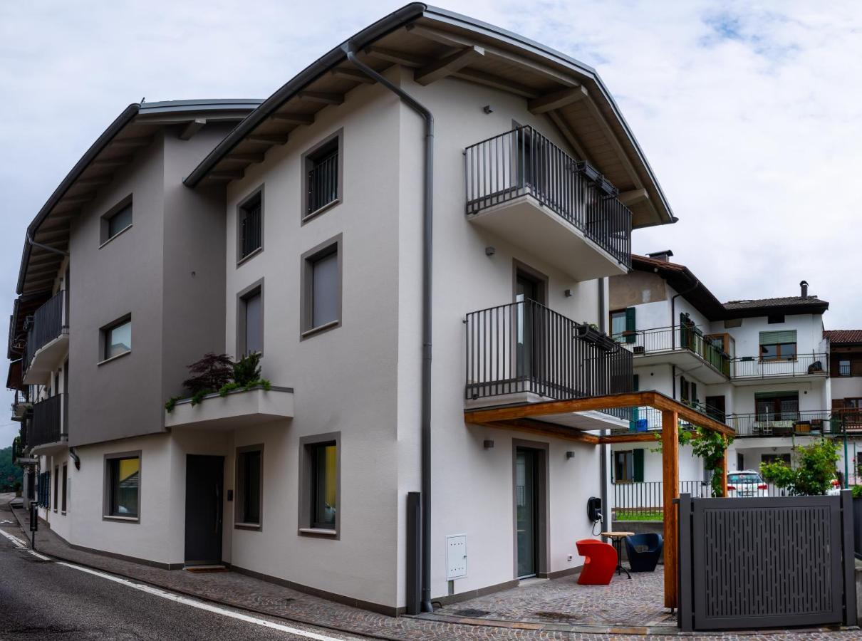 Casa Carolina Bed & Breakfast Levico Terme Bagian luar foto