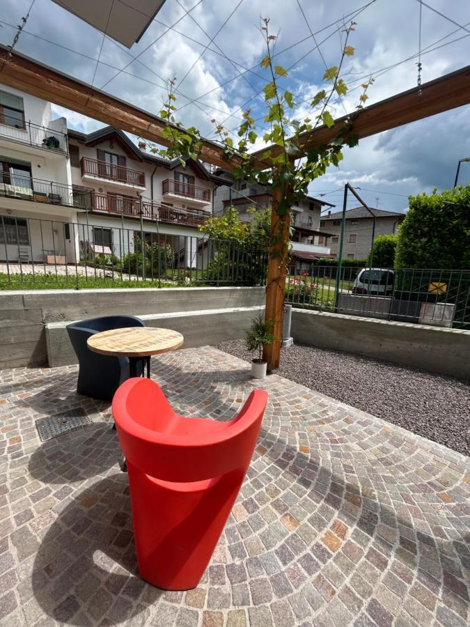 Casa Carolina Bed & Breakfast Levico Terme Bagian luar foto